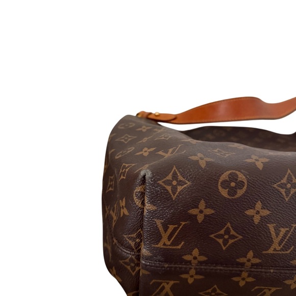 Louis Vuitton Graceful MM Brown Monogram Tote Bag with Peony liner. - Picture 4 of 10